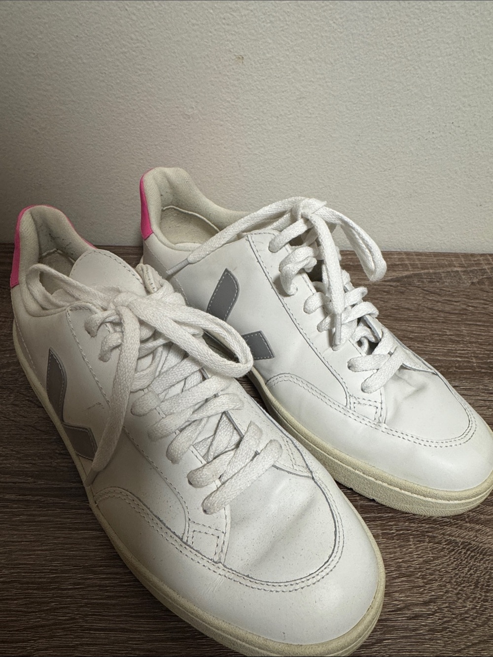 Veja White Leather Sneakers with Gray V Logo and Pink Heel